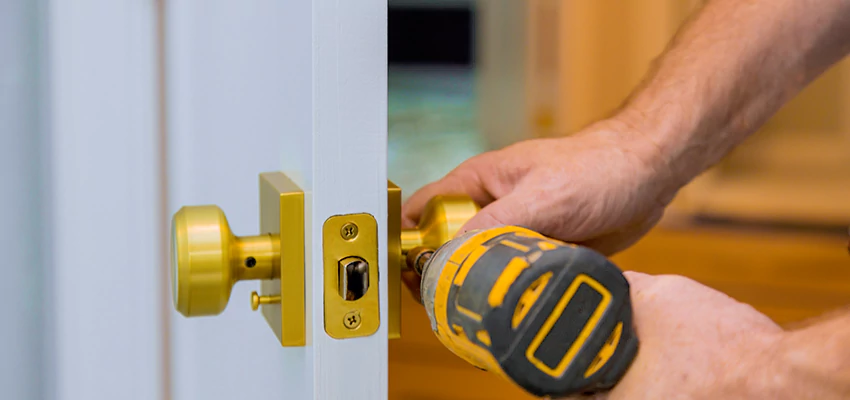 Local Locksmith For Key Fob Replacement in Calabasas, California