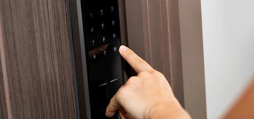 Smart Electric Locks Replacement Services in Calabasas, CA