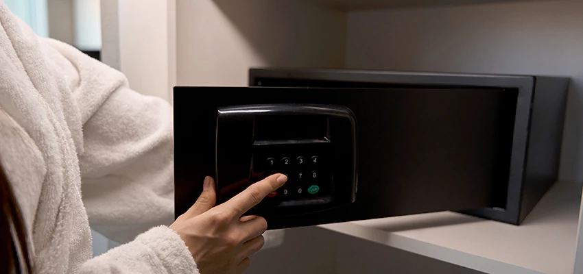 Safe Unlocking Service Company in Calabasas, California